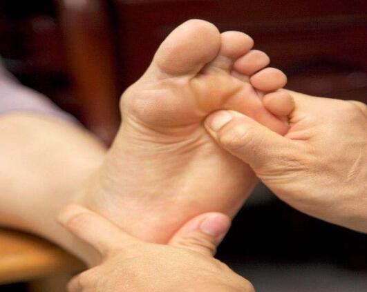 男士高端 SPA 理疗会馆